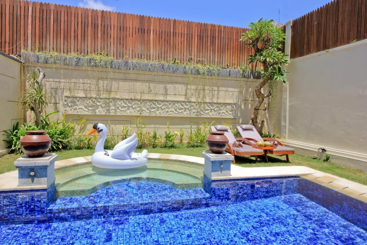 Uma Lima Villa Batu Belig - Close To The Beach Canggu  Ngoại thất bức ảnh