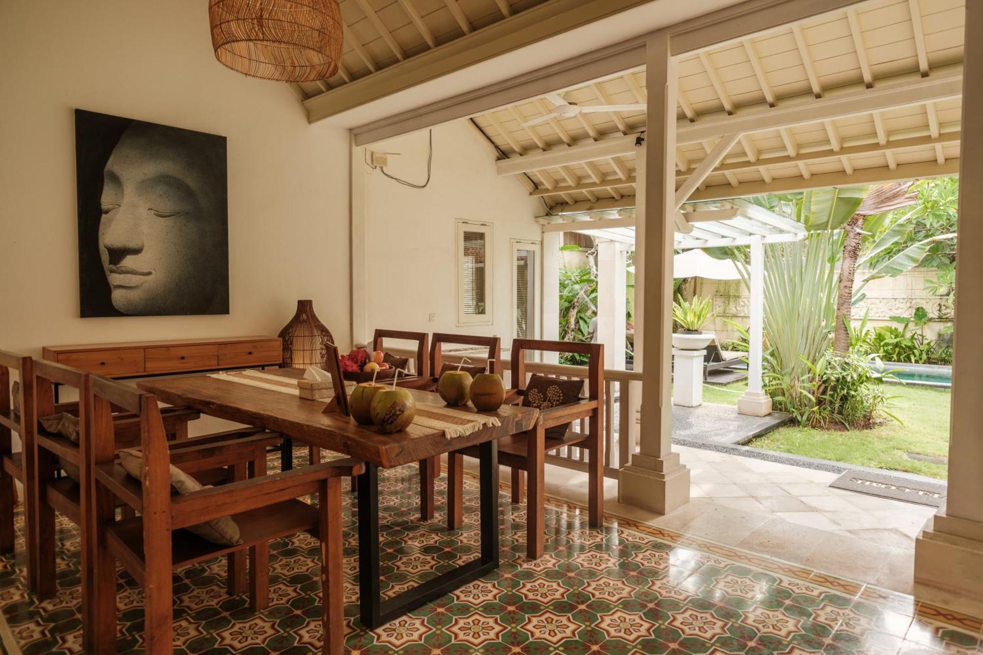 Uma Lima Villa Batu Belig - Close To The Beach Canggu  Ngoại thất bức ảnh