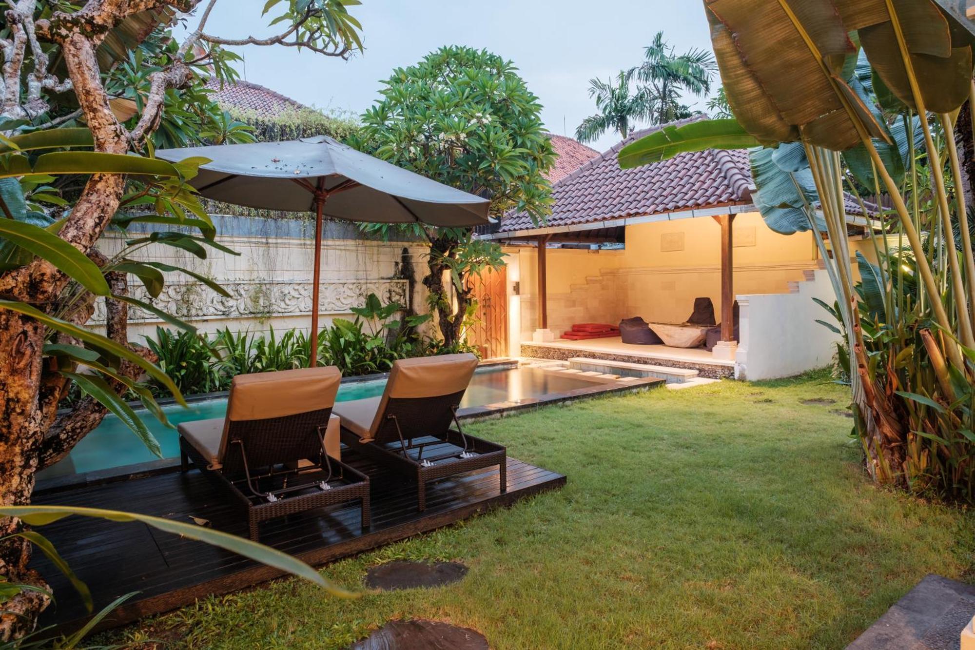 Uma Lima Villa Batu Belig - Close To The Beach Canggu  Ngoại thất bức ảnh