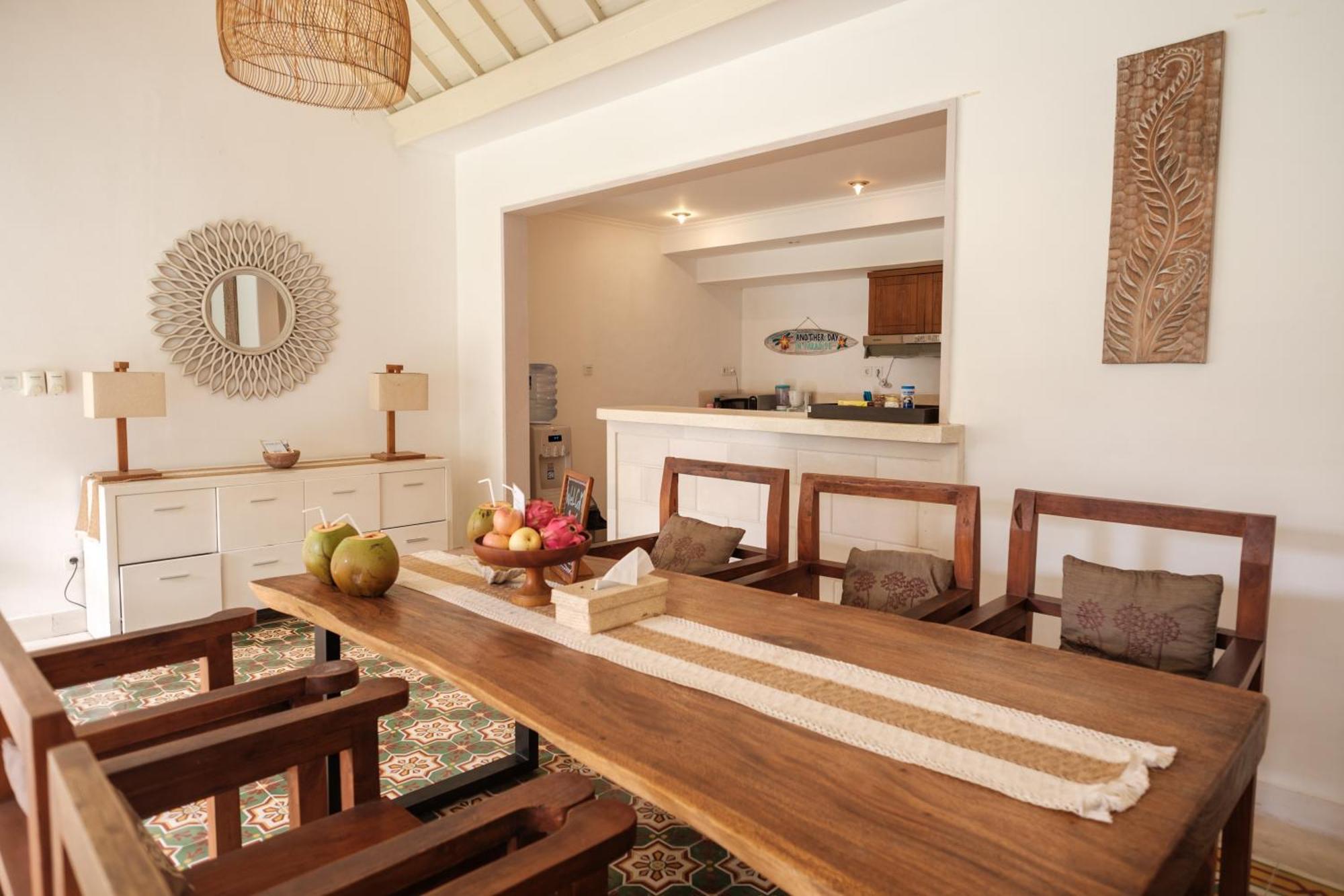 Uma Lima Villa Batu Belig - Close To The Beach Canggu  Ngoại thất bức ảnh