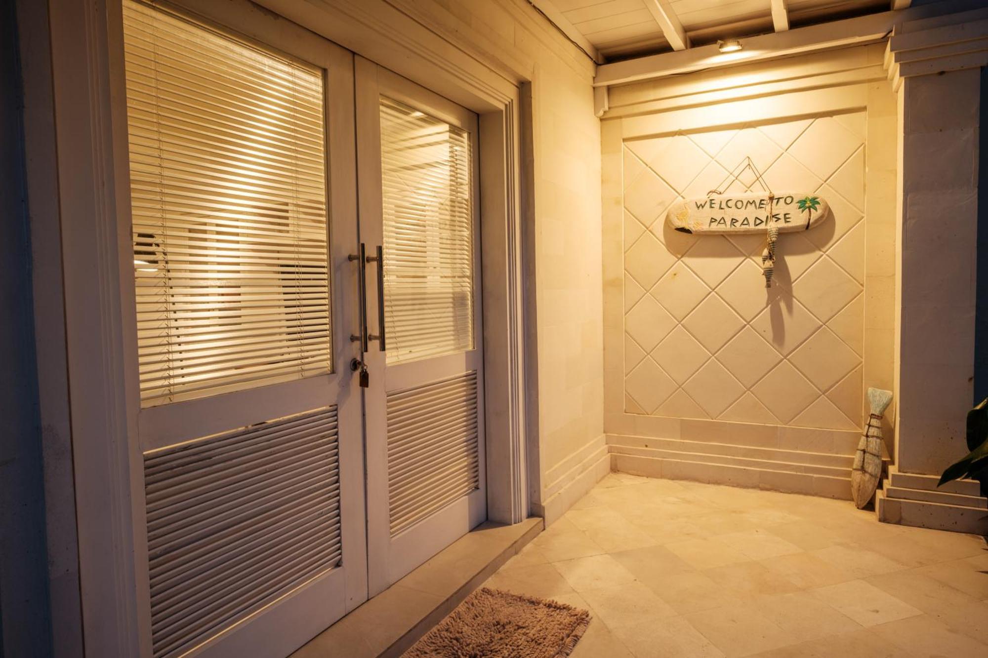 Uma Lima Villa Batu Belig - Close To The Beach Canggu  Ngoại thất bức ảnh