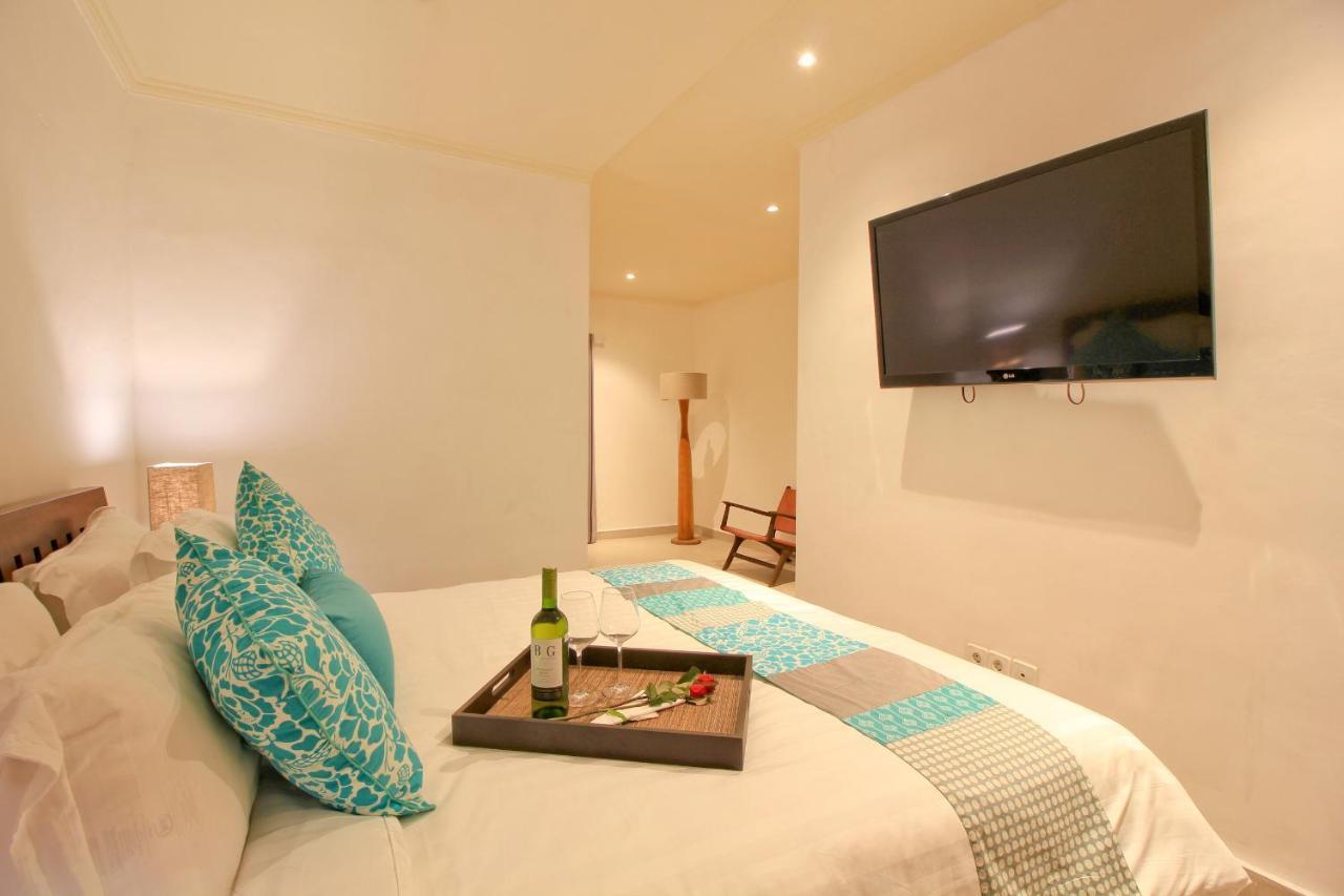 Uma Lima Villa Batu Belig - Close To The Beach Canggu  Ngoại thất bức ảnh