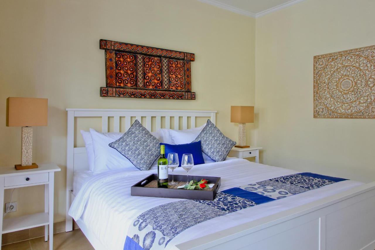 Uma Lima Villa Batu Belig - Close To The Beach Canggu  Ngoại thất bức ảnh
