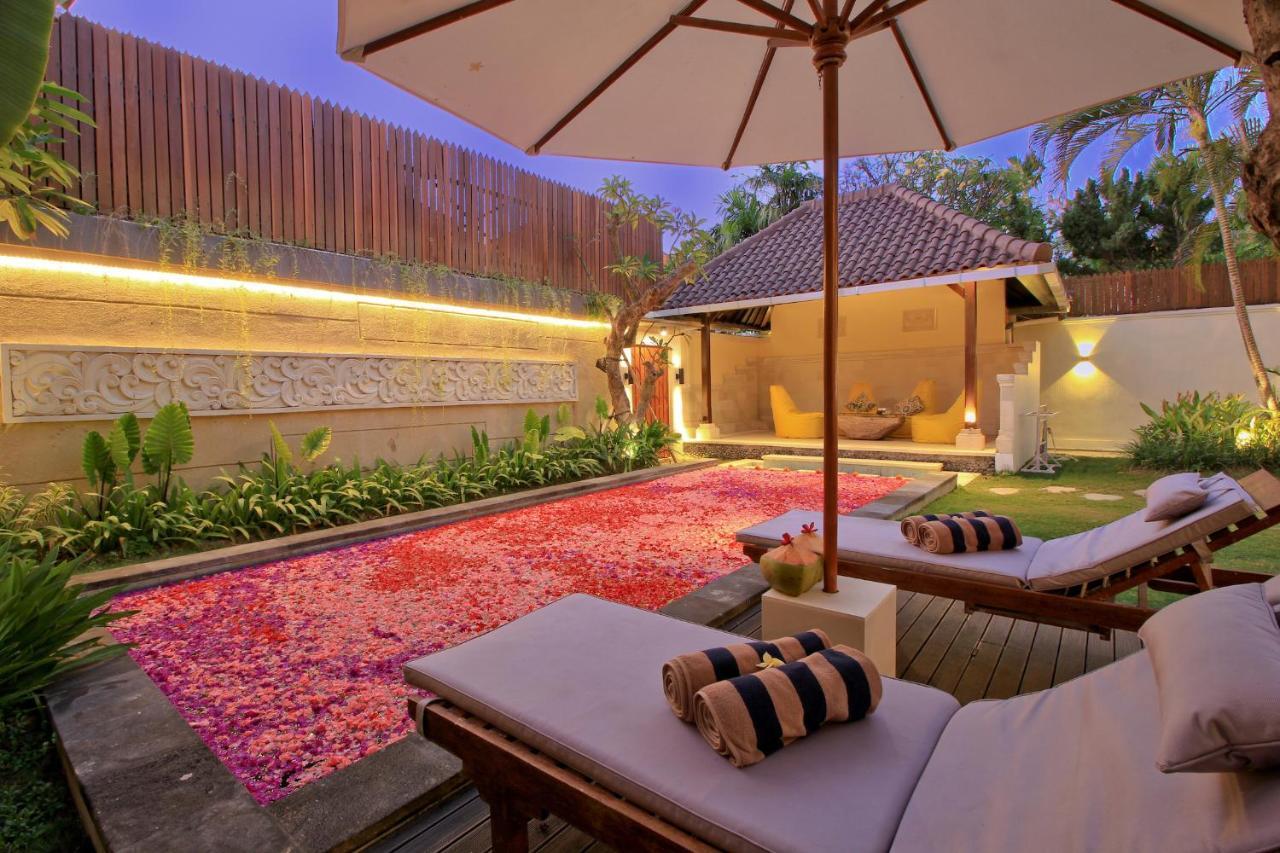 Uma Lima Villa Batu Belig - Close To The Beach Canggu  Ngoại thất bức ảnh