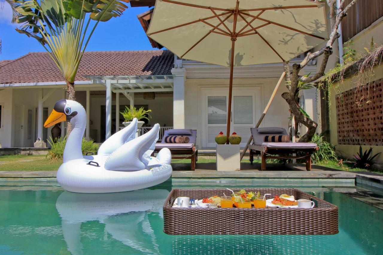 Uma Lima Villa Batu Belig - Close To The Beach Canggu  Ngoại thất bức ảnh