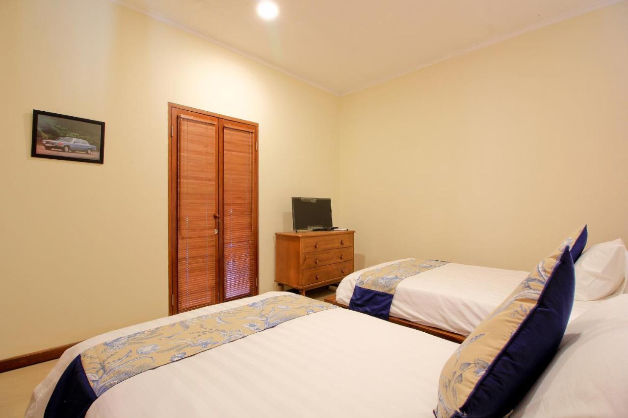 Uma Lima Villa Batu Belig - Close To The Beach Canggu  Ngoại thất bức ảnh